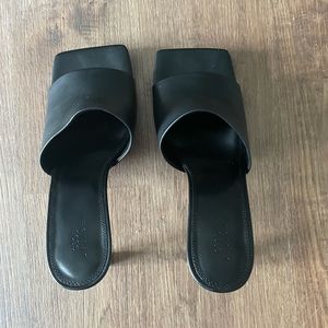 COPY - Black heels 3” NOT SOLD
